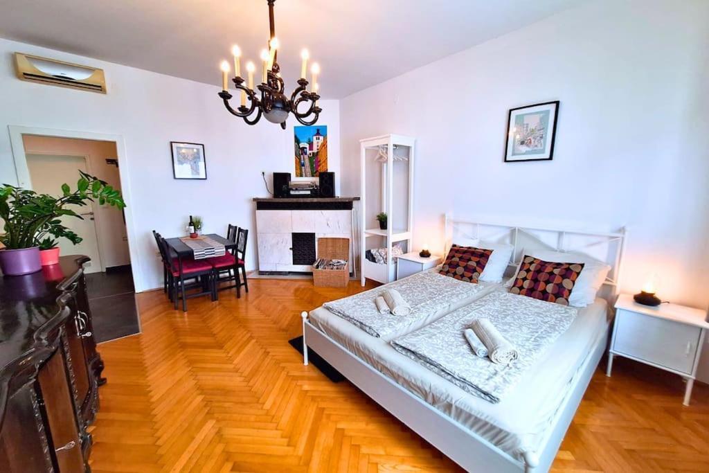 True Zagreb Centrally Located & Spacious Apartment Exteriör bild